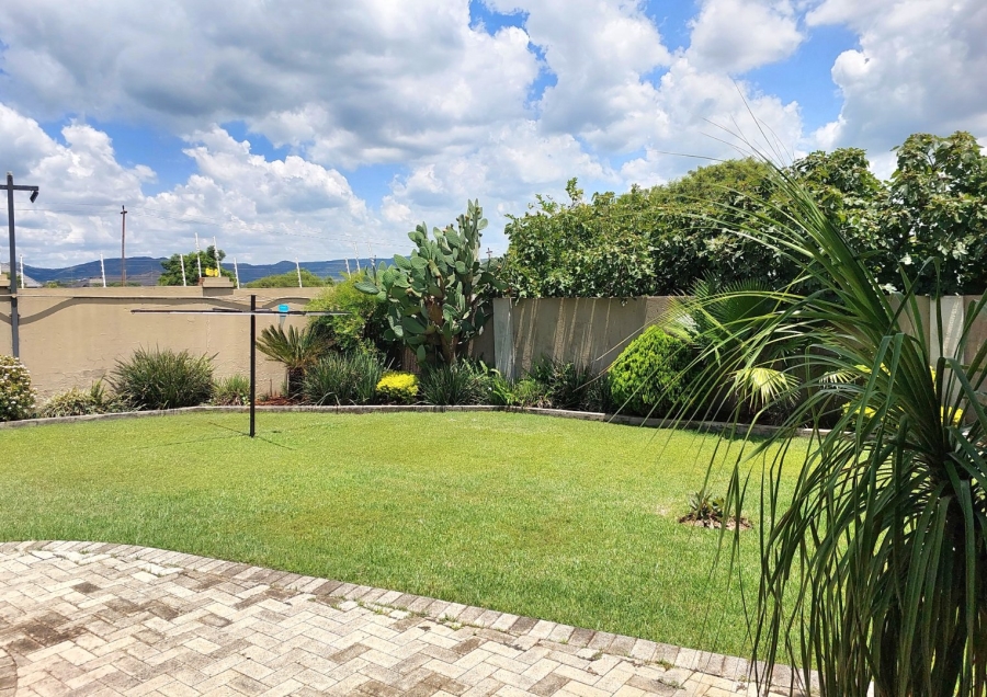 3 Bedroom Property for Sale in Melodie North West